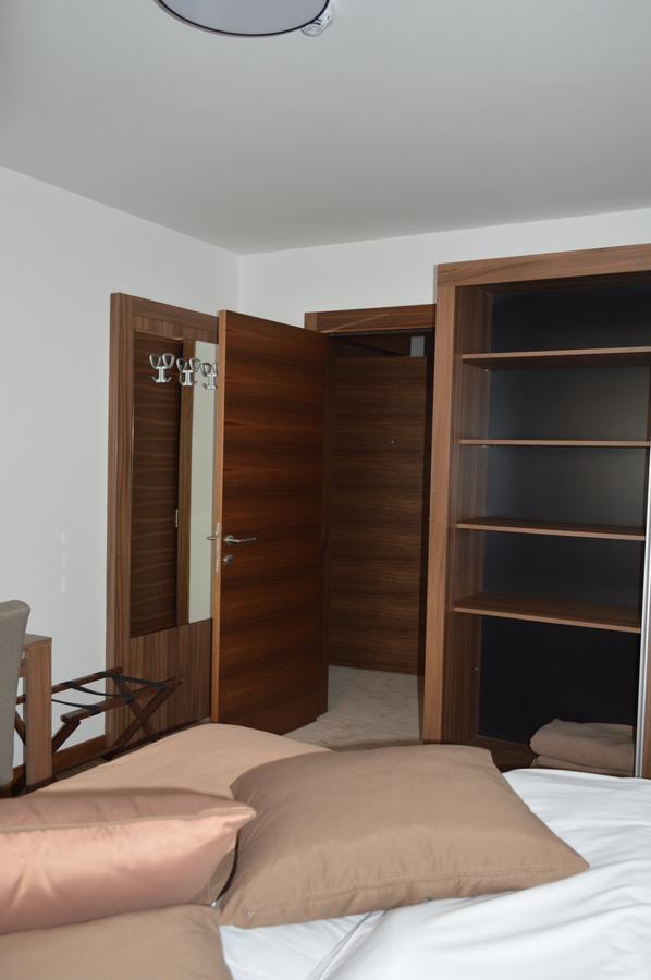 Apartments B&P Яхорина Екстер'єр фото